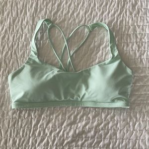 Lululemon sports bra!!